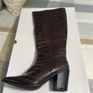 Brand NWT chocolate crocodile boots, size 9
